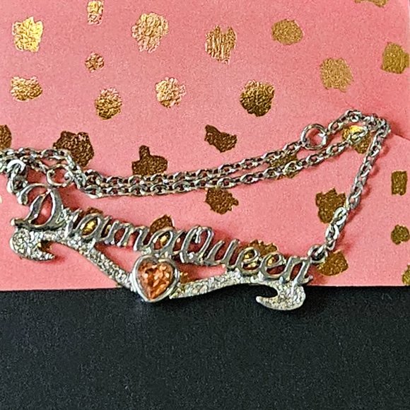 Drama Queen necklace - Picture 2 of 3